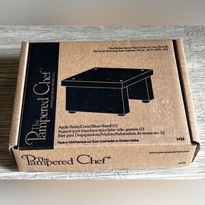 🆕 Pampered Chef Apple Peeler Corer Slicer Stand